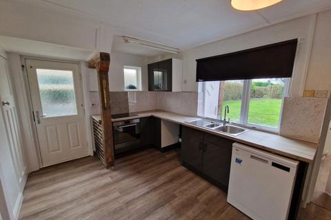 3 bedroom semi-detached house to rent, FINCHAM