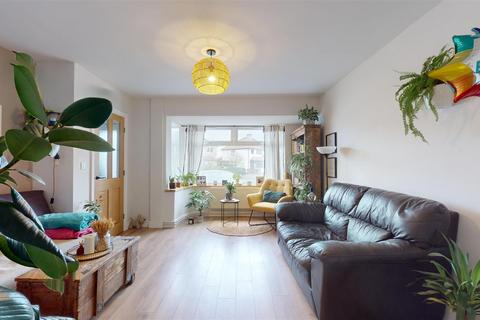 3 bedroom terraced house for sale, Millbrook Avenue, Broomhill, Bristol