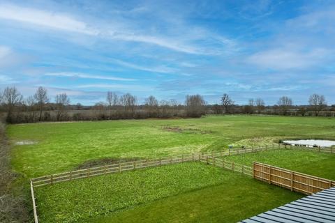 4 bedroom barn for sale, Grove Park Drive, Lockinge, Wantage, OX12