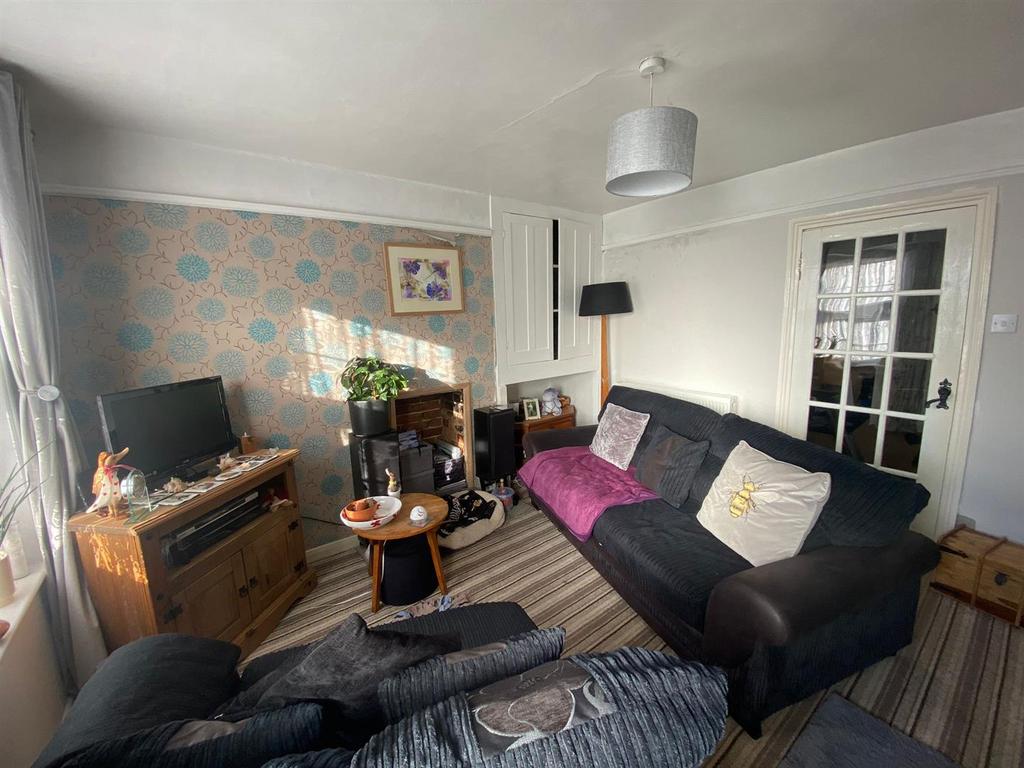 Sitting Room: