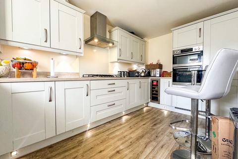 4 bedroom end of terrace house for sale, Front Home Close, Patchway, Bristol, Gloucestershire, BS34