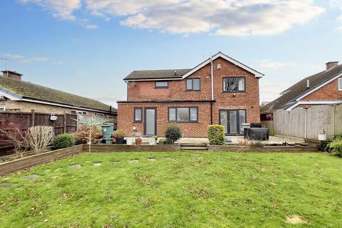 4 bedroom detached house for sale, Oakham Drive, Coalville, LE67