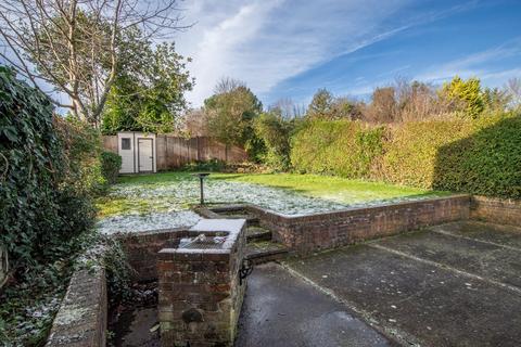 2 bedroom detached bungalow for sale, Footbury Hill Road, Orpington, BR6