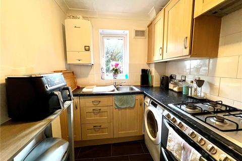 34 Devoil Close, Guildford, GU4 7FG