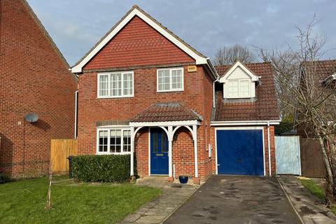 4 bedroom detached house for sale, Kennedy Meadow, Hungerford RG17