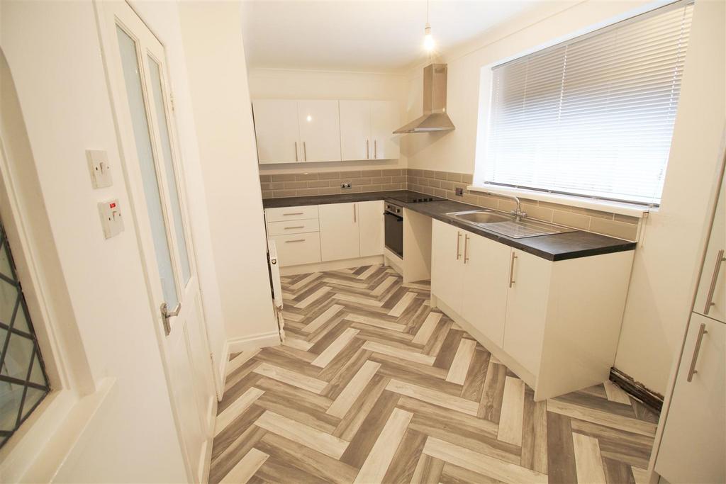 Kitchen..jpg