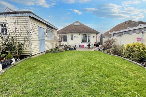 3 bedroom detached bungalow for sale, Kent Road, Poole, BH12 2