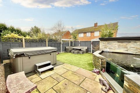 2 bedroom semi-detached house for sale, Windsor Close, Stone, ST15