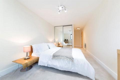 2 bedroom flat for sale, Millharbour, London E14