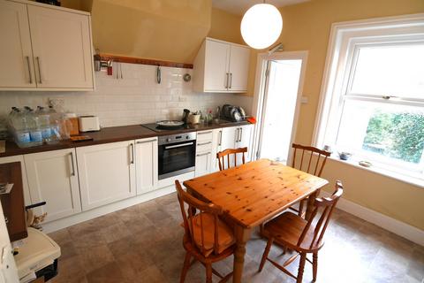 4 bedroom end of terrace house for sale, Dudley Road, Ventnor, Isle Of Wight. PO38 1EW