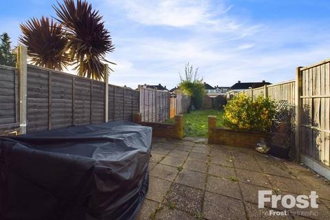 2 bedroom terraced house for sale, Hanover Avenue, Feltham, Middlesex, TW13