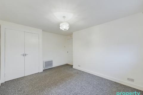 2 bedroom flat to rent, Aikman Place, East Kilbride, South Lanarkshire, G74