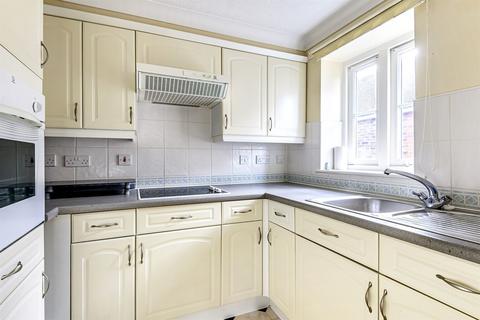 undefined, High Street, Billingshurst, RH14