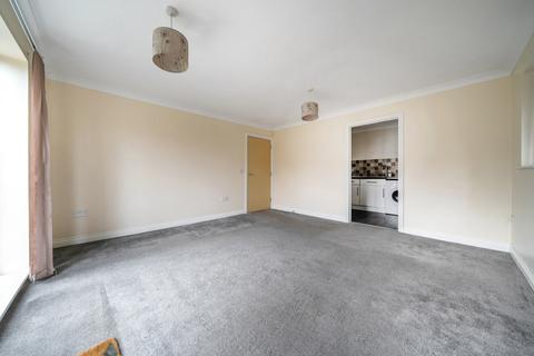 1 bedroom apartment for sale, Church Street, Milton Regis, Sittingbourne, Kent, ME10