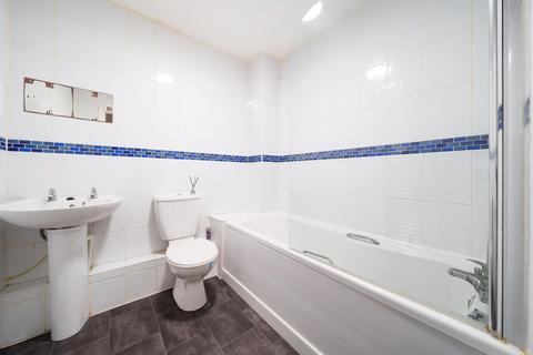 1 bedroom apartment for sale, Church Street, Milton Regis, Sittingbourne, Kent, ME10