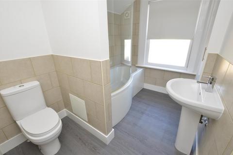 2 bedroom end of terrace house to rent, Sussex Road, Surrey CR2