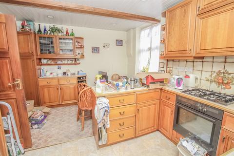 4 bedroom detached house for sale, Edgeworth Crescent, Hendon NW4