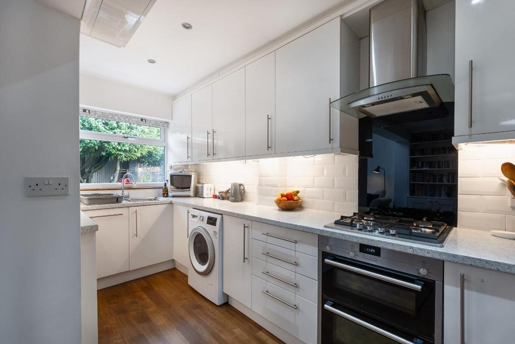 Kitchen diner-4.jpg