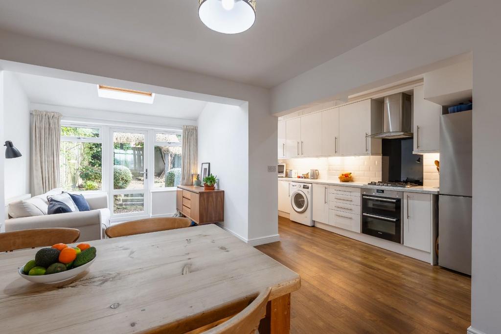 Kitchen diner-6.jpg