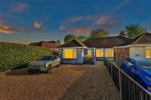 Findon Road, Findon Valley, Worthing, West Sussex, BN14