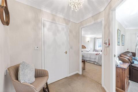 1 bedroom flat for sale, Kennett Court, Oakleigh Close, Swanley, Kent, BR8