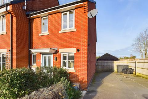 2 bedroom semi-detached house for sale, Red Kite Road, Chinnor, Oxfordshire