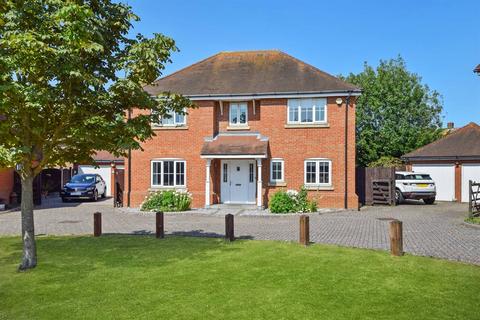 5 bedroom detached house for sale, St. Augustines Court, Herne Bay