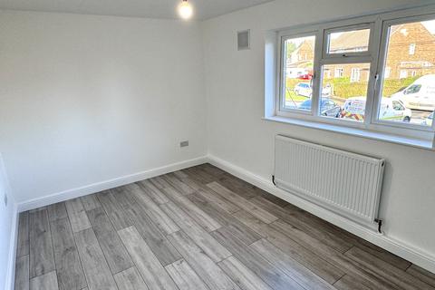 2 bedroom flat to rent, Ingleby Crescent, Lincoln, Lincolnshire, LN2