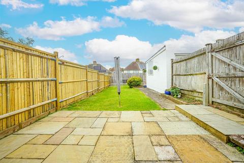 5 Ashbrook Road, St Leonards-on-sea, TN37 7EH