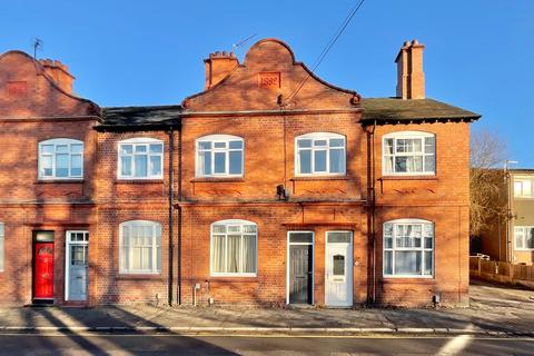 4 bedroom terraced house for sale, Lichfield Street, Stone, ST15