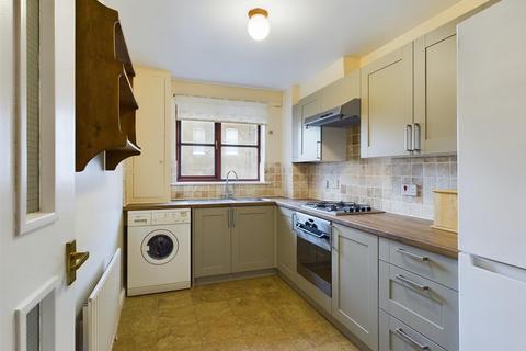 1 bedroom apartment to rent, Sugar Loaf Walk, London E2