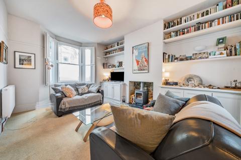 4 bedroom house to rent, Elm Park London SW2