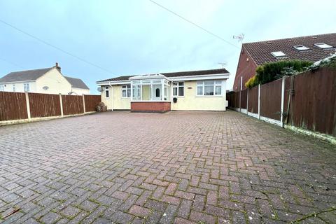 2 bedroom bungalow for sale, Hollies Road, Polesworth, B78