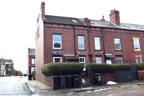 3 bedroom terraced house to rent, Grosmont Terrace, Leeds LS13