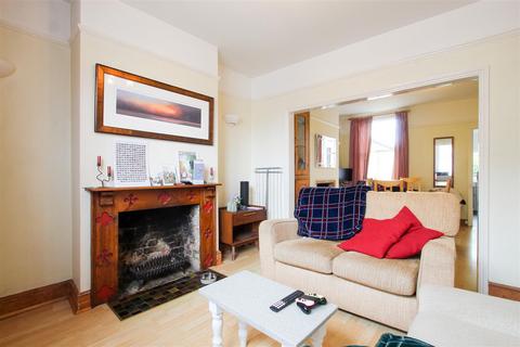 3 bedroom terraced house to rent, Ross Street, Cambridge CB1