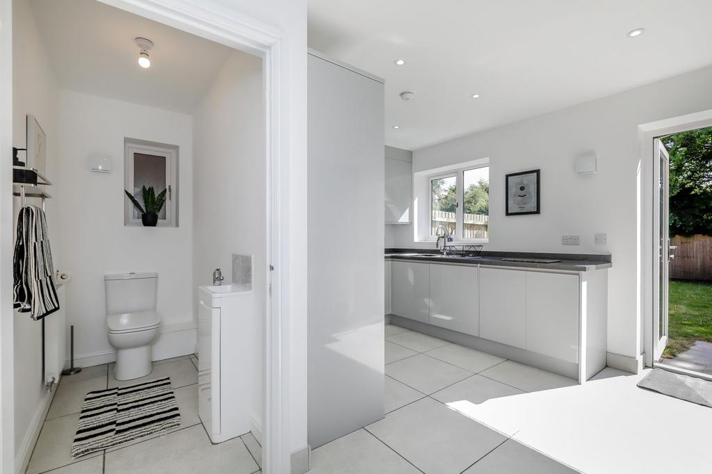 Downstairs wc