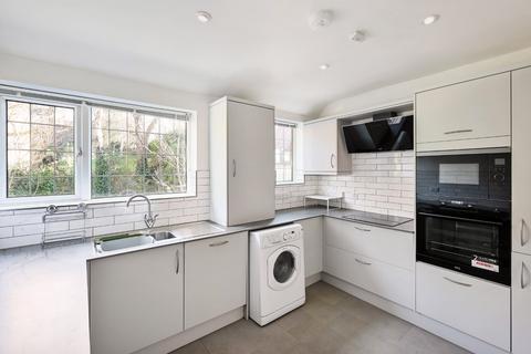 2 bedroom flat to rent, Albemarle Road, South Bank, York, YO23