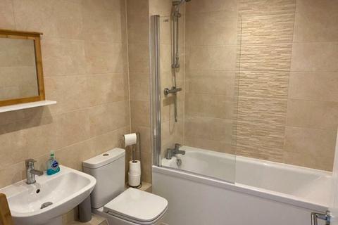 1 bedroom flat to rent, Lower Richmond Road, London, Richmond, TW9