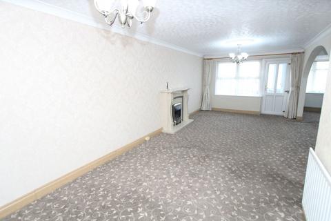 3 bedroom detached house for sale, Gayfield Avenue, Brierley Hill DY5