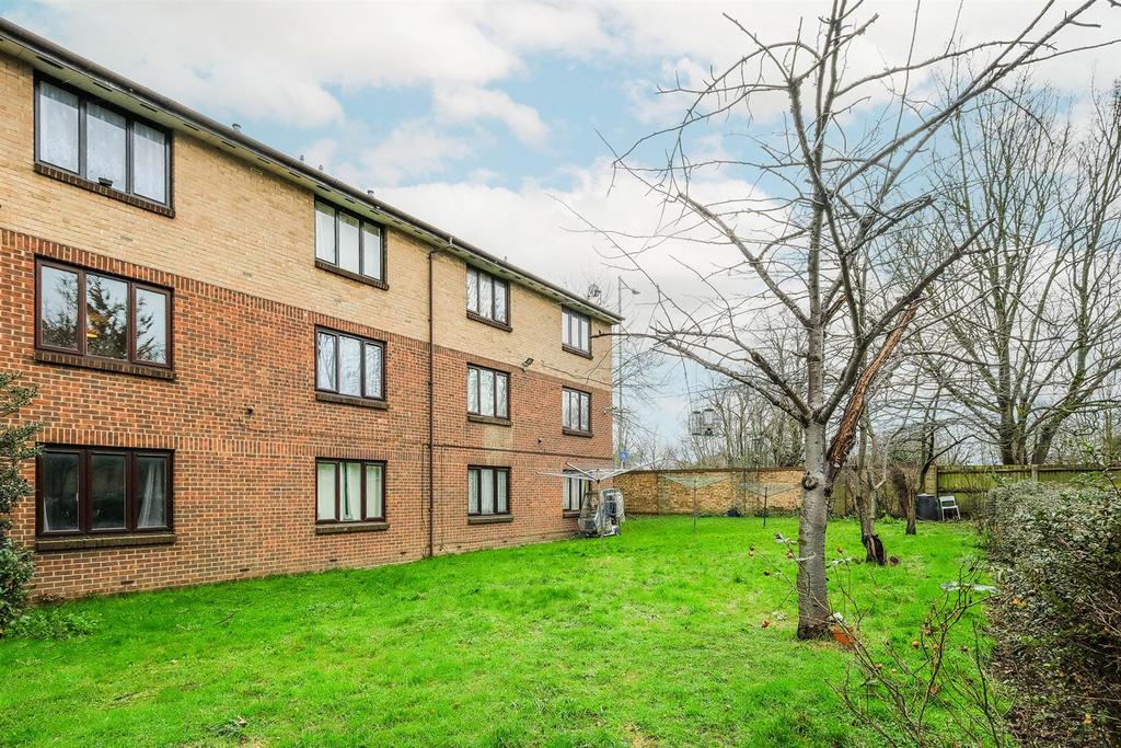 10 alders close-17 web.jpg
