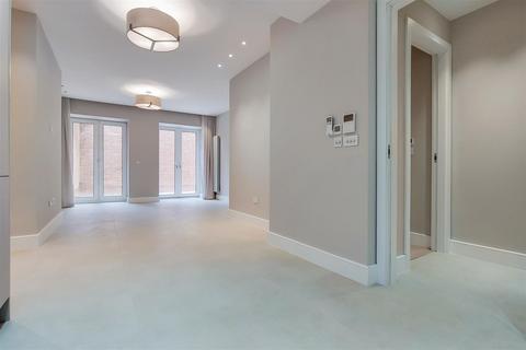 3 bedroom apartment to rent, Hampstead Heights, 51 Fitzjohn's Avenue NW3