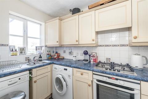 2 bedroom end of terrace house for sale, Vallance Place, Harpenden