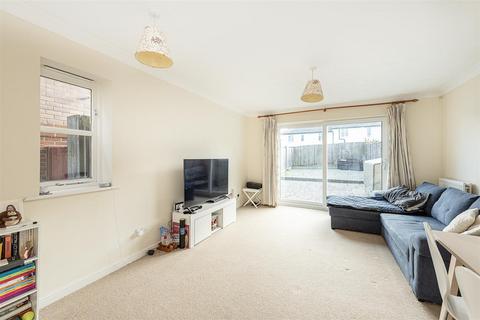 2 bedroom end of terrace house for sale, Vallance Place, Harpenden