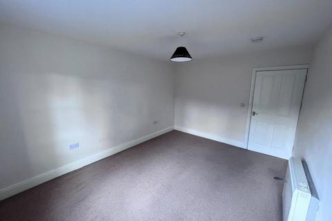 2 bedroom apartment to rent, Conwy Terrace, Llanrwst