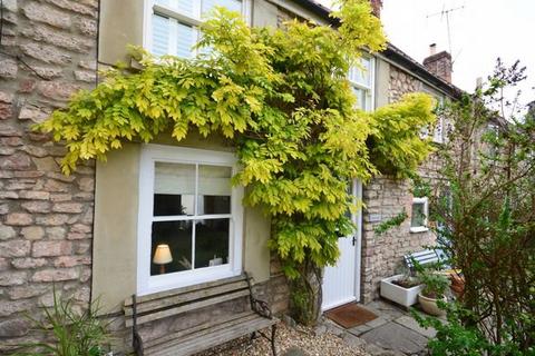 2 bedroom terraced house for sale, St Thomas Street, Wells