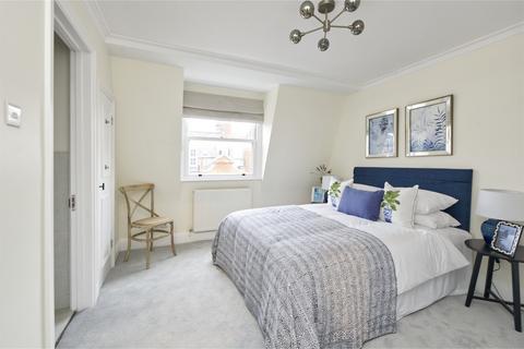 2 bedroom flat for sale, Egerton Gardens, London, SW3