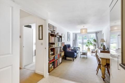 1 bedroom flat to rent, 5 Worcester Close London SE20