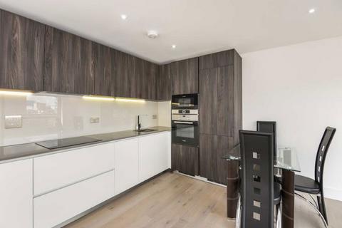 2 bedroom flat to rent, Vinery Way, London W6