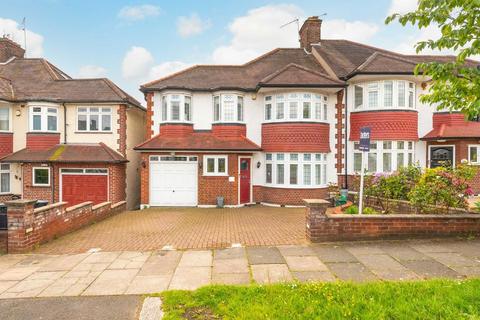 5 bedroom house for sale, Morton Way, London N14