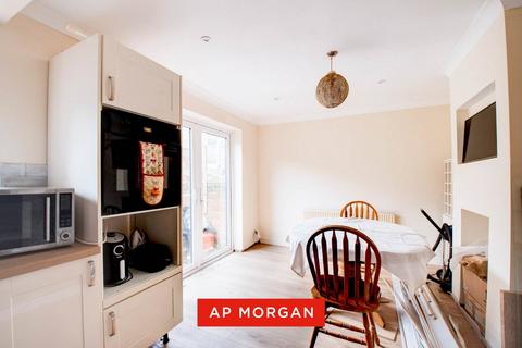 3 bedroom semi-detached house for sale, Foxhills Road, Stourbridge, West Midlands, DY8